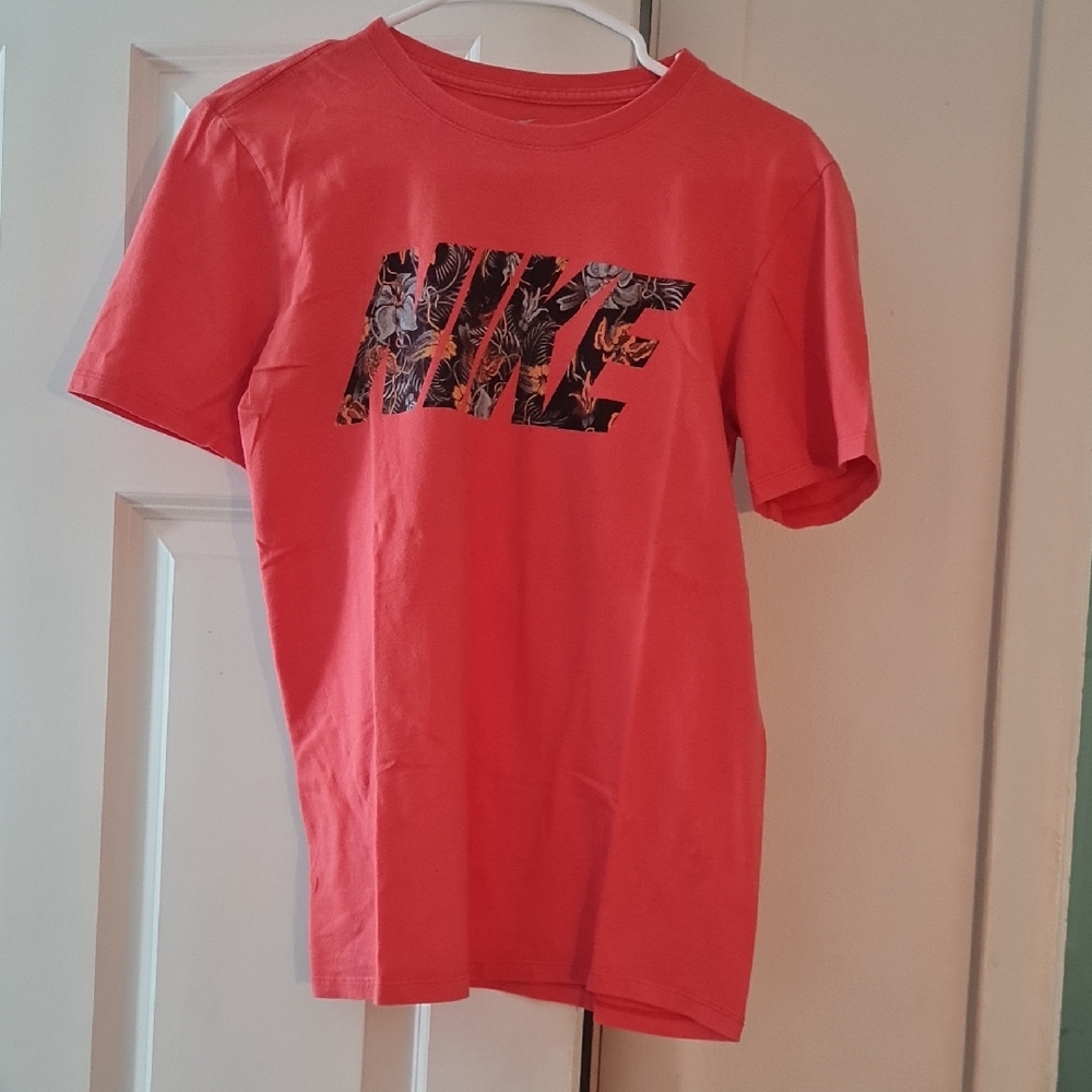 Nike Small Coral Tee with Floral Logo